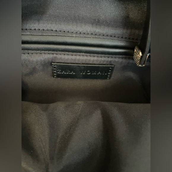 Zara women PONY-STYLE CALFSKIN BACKPACK - Picture 8 of 8